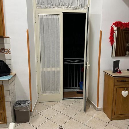 Апартаменты Casa Mia Al Plebiscito Неаполь Экстерьер фото